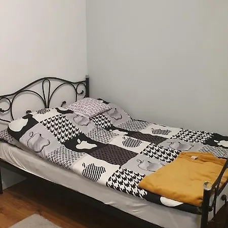 X Homestay